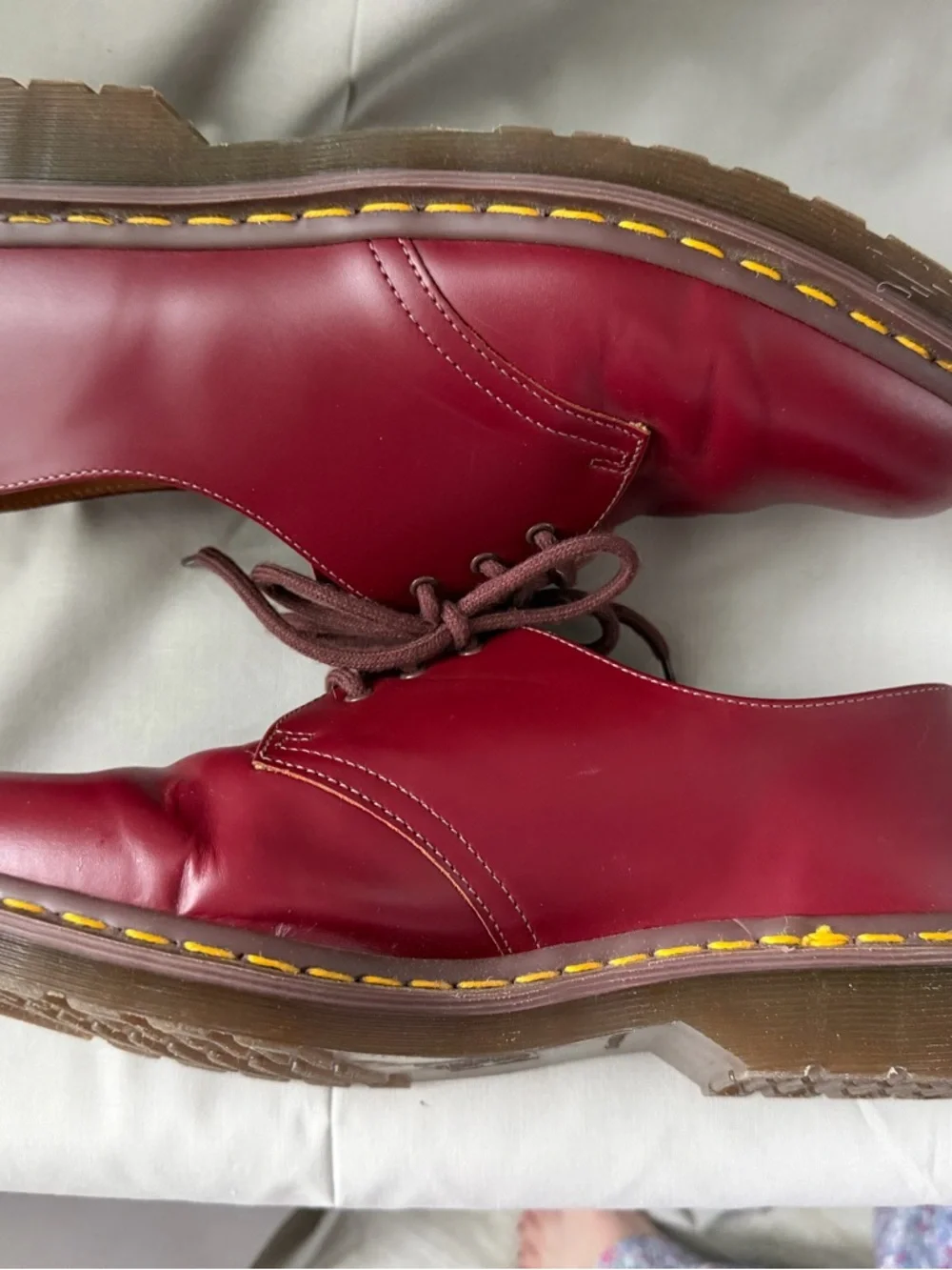 Doc Marten Men's Burgundy made in England 1461 (shoe A 0198)